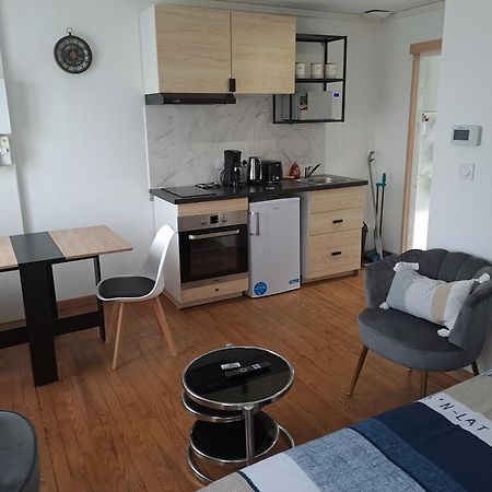 24H Course/Moto/ Oasis / Antares Apartment Льо Ман Екстериор снимка