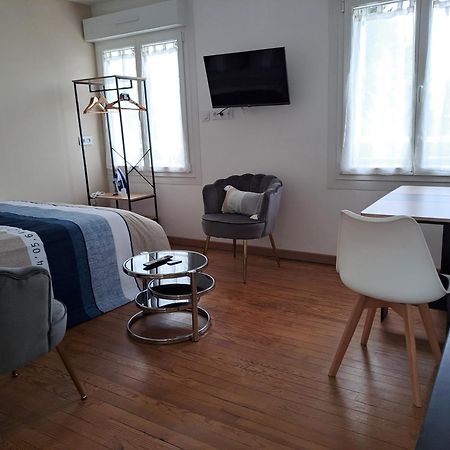 24H Course/Moto/ Oasis / Antares Apartment Льо Ман Екстериор снимка